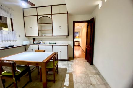 Apartamento à venda com 167m², 3 quartos e 1 vagaCopa 