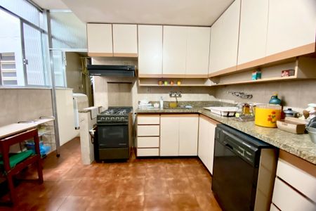 Apartamento à venda com 167m², 3 quartos e 1 vagaCozinha 