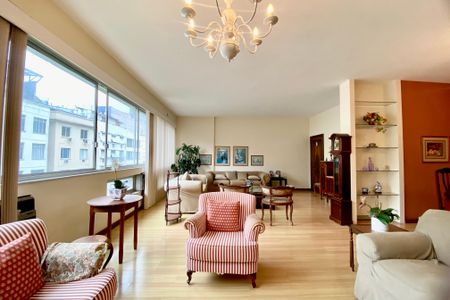 Sala  de apartamento à venda com 3 quartos, 167m² em Copacabana, Rio de Janeiro
