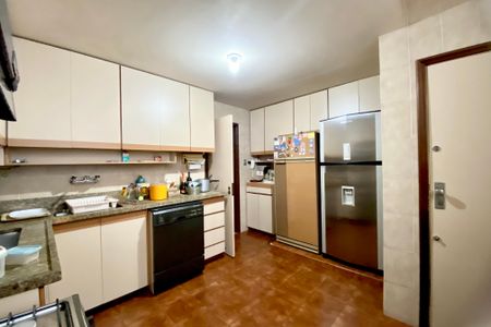 Apartamento à venda com 167m², 3 quartos e 1 vagaCozinha 