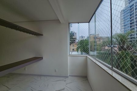Sala de apartamento à venda com 3 quartos, 140m² em Gutierrez, Belo Horizonte