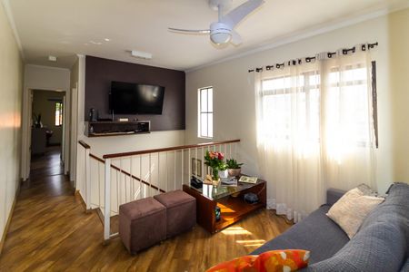 Casa à venda com 280m², 4 quartos e 5 vagasSala