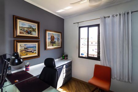 Casa à venda com 280m², 4 quartos e 5 vagasQuarto 1