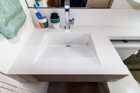 Casa à venda com 280m², 4 quartos e 5 vagasBanheiro 3