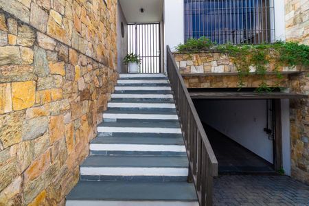 Casa à venda com 280m², 4 quartos e 5 vagasEntrada Social