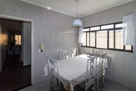 Casa à venda com 280m², 4 quartos e 5 vagasCozinha