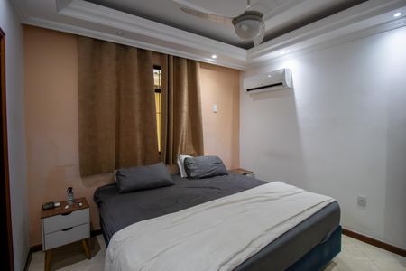 Casa para alugar com 250m², 4 quartos e 2 vagasSuíte 1