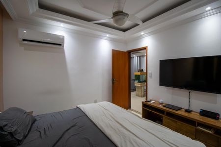 Casa para alugar com 250m², 4 quartos e 2 vagasSuíte 1