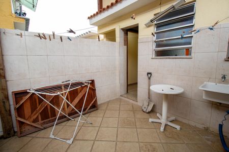 Casa para alugar com 250m², 4 quartos e 2 vagasÁrea de Serviço