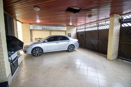 Casa para alugar com 250m², 4 quartos e 2 vagasGaragem