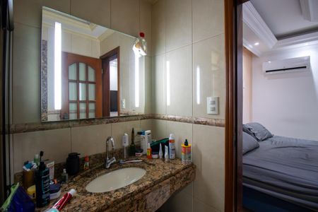 Casa para alugar com 250m², 4 quartos e 2 vagasBanheiro da Suíte 1