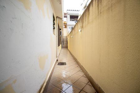 Casa para alugar com 250m², 4 quartos e 2 vagasCorredor