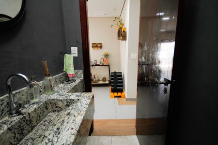 Banheiro Social de casa para alugar com 4 quartos, 275m² em Balneario Flórida, Praia Grande