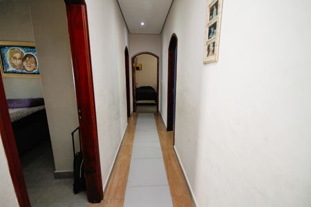 Corredor de casa para alugar com 4 quartos, 275m² em Balneario Flórida, Praia Grande