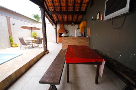 Casa para alugar com 275m², 4 quartos e 3 vagasChurrasqueira