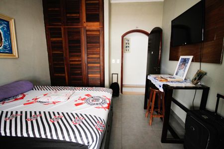 Suíte 1 de casa para alugar com 4 quartos, 275m² em Balneario Flórida, Praia Grande