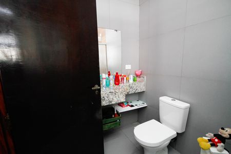 Casa para alugar com 275m², 4 quartos e 3 vagasBanheiro da Suíte 1