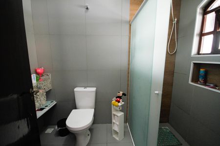 Casa para alugar com 275m², 4 quartos e 3 vagasBanheiro da Suíte 1