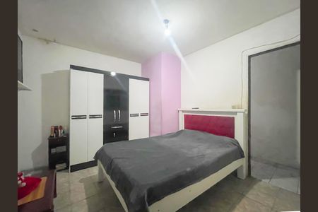 Casa à venda com 234m², 3 quartos e sem vagaQuarto (Casa 3)