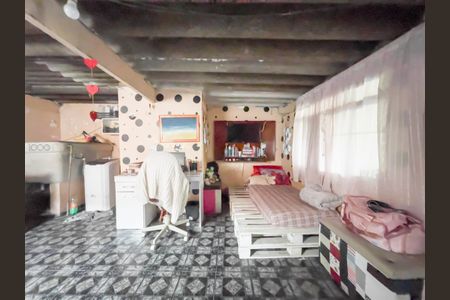 Casa à venda com 234m², 3 quartos e sem vagaQuarto 3 (Casa 1)