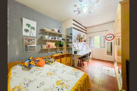 Casa à venda com 234m², 3 quartos e sem vagaQuarto 1 (Casa 1)