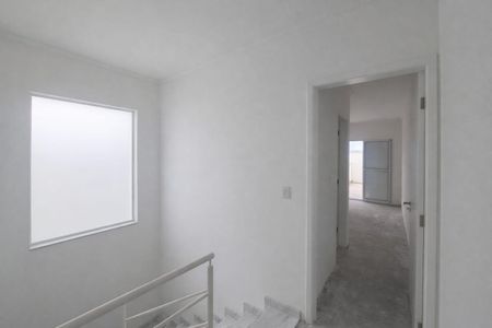 Casa à venda com 130m², 3 quartos e 4 vagasCorredor