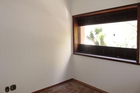 Apartamento para alugar com 3 quartos, 130m² em Santa Cecilia, São Paulo