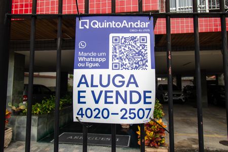 Apartamento à venda com 107m², 3 quartos e 1 vaga Apartamento à venda com 107m², 3 quartos e 1 vagaPlaca