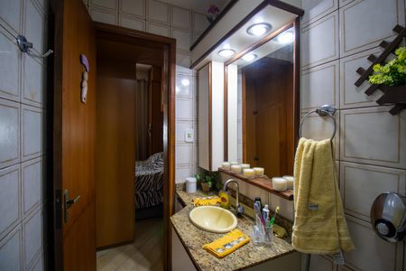 Apartamento à venda com 107m², 3 quartos e 1 vaga Apartamento à venda com 107m², 3 quartos e 1 vagaBanheiro da Suíte