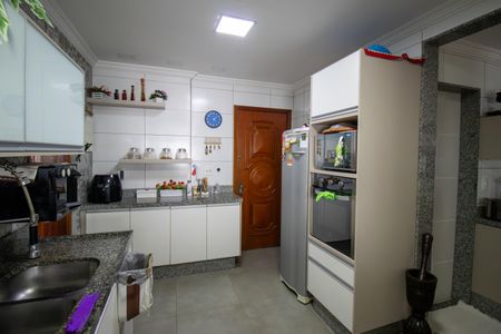 Apartamento à venda com 107m², 3 quartos e 1 vaga Apartamento à venda com 107m², 3 quartos e 1 vagaCozinha