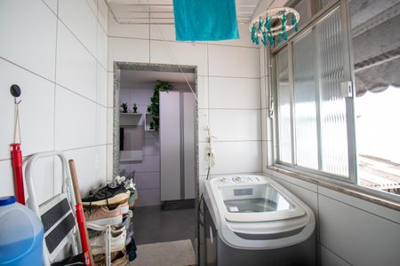 Apartamento à venda com 107m², 3 quartos e 1 vaga Apartamento à venda com 107m², 3 quartos e 1 vagaÁrea de Serviço