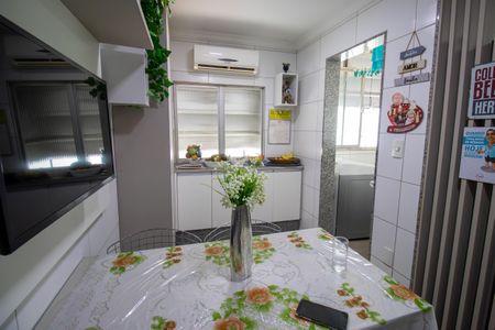 Apartamento à venda com 107m², 3 quartos e 1 vaga Apartamento à venda com 107m², 3 quartos e 1 vagaSala de Jantar