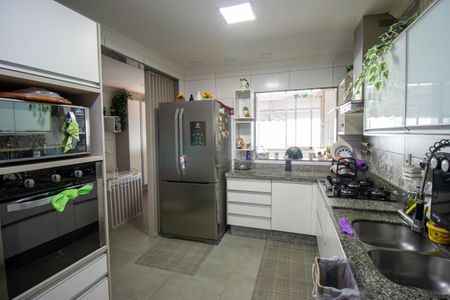 Apartamento à venda com 107m², 3 quartos e 1 vaga Apartamento à venda com 107m², 3 quartos e 1 vagaCozinha