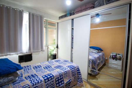 Apartamento à venda com 107m², 3 quartos e 1 vaga Apartamento à venda com 107m², 3 quartos e 1 vagaQuarto 2