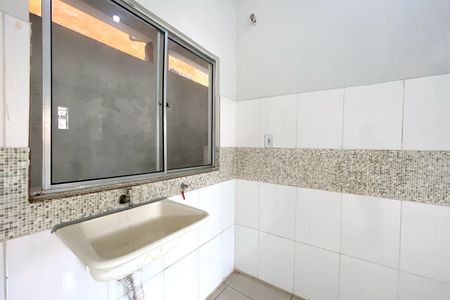 Kitnet/Studio para alugar com 1 quarto, 15m² em Ana Lúcia, Belo Horizonte