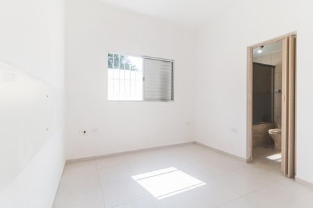Casa para alugar com 115m², 3 quartos e 2 vagas Casa para alugar com 115m², 3 quartos e 2 vagasSuíte
