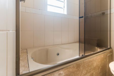 Casa para alugar com 115m², 3 quartos e 2 vagas Casa para alugar com 115m², 3 quartos e 2 vagasBanheiro da Suíte