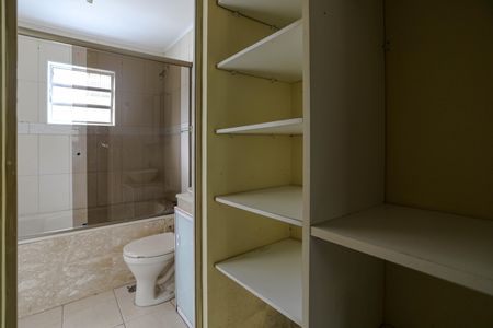 Casa para alugar com 115m², 3 quartos e 2 vagas Casa para alugar com 115m², 3 quartos e 2 vagasCloset da Suíte