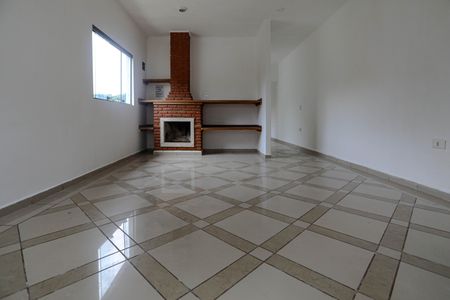Casa para alugar com 115m², 3 quartos e 2 vagas Casa para alugar com 115m², 3 quartos e 2 vagasSala