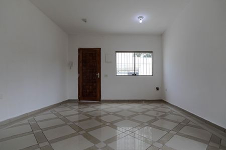 Casa para alugar com 115m², 3 quartos e 2 vagas Casa para alugar com 115m², 3 quartos e 2 vagasSala