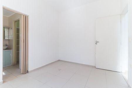 Casa para alugar com 115m², 3 quartos e 2 vagas Casa para alugar com 115m², 3 quartos e 2 vagasSuíte