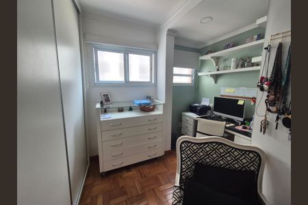 Quarto 1 de apartamento para alugar com 1 quarto, 107m² em Higienópolis, São Paulo