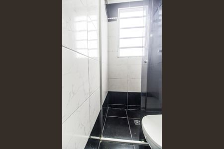 Apartamento à venda com 56m², 2 quartos e 1 vaga Apartamento à venda com 56m², 2 quartos e 1 vagaBanheiro