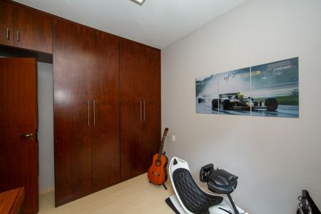 Apartamento à venda com 145m², 4 quartos e 2 vagas Apartamento à venda com 145m², 4 quartos e 2 vagasQUARTO4