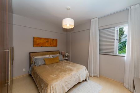 Apartamento à venda com 145m², 4 quartos e 2 vagas Apartamento à venda com 145m², 4 quartos e 2 vagasQUARTO3