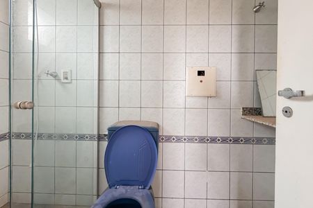 Apartamento à venda com 37m², 1 quarto e 1 vaga Apartamento à venda com 37m², 1 quarto e 1 vagaBanheiro da Suíte