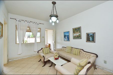 Casa à venda com 420m², 6 quartos e 3 vagasSala de Estar