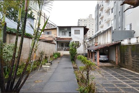 Casa à venda com 420m², 6 quartos e 3 vagasÁrea externa