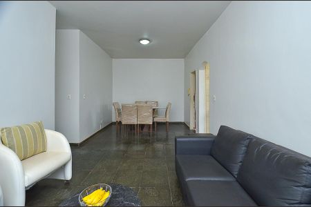 Casa à venda com 420m², 6 quartos e 3 vagasSala casa 2