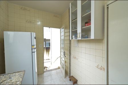 Casa à venda com 420m², 6 quartos e 3 vagasCozinha casa 2